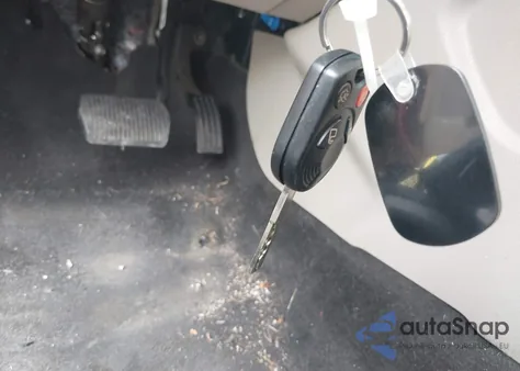 2013 Ford Focus Se z USA, uszkodzony, nr VIN 1FADP3K22DL288384